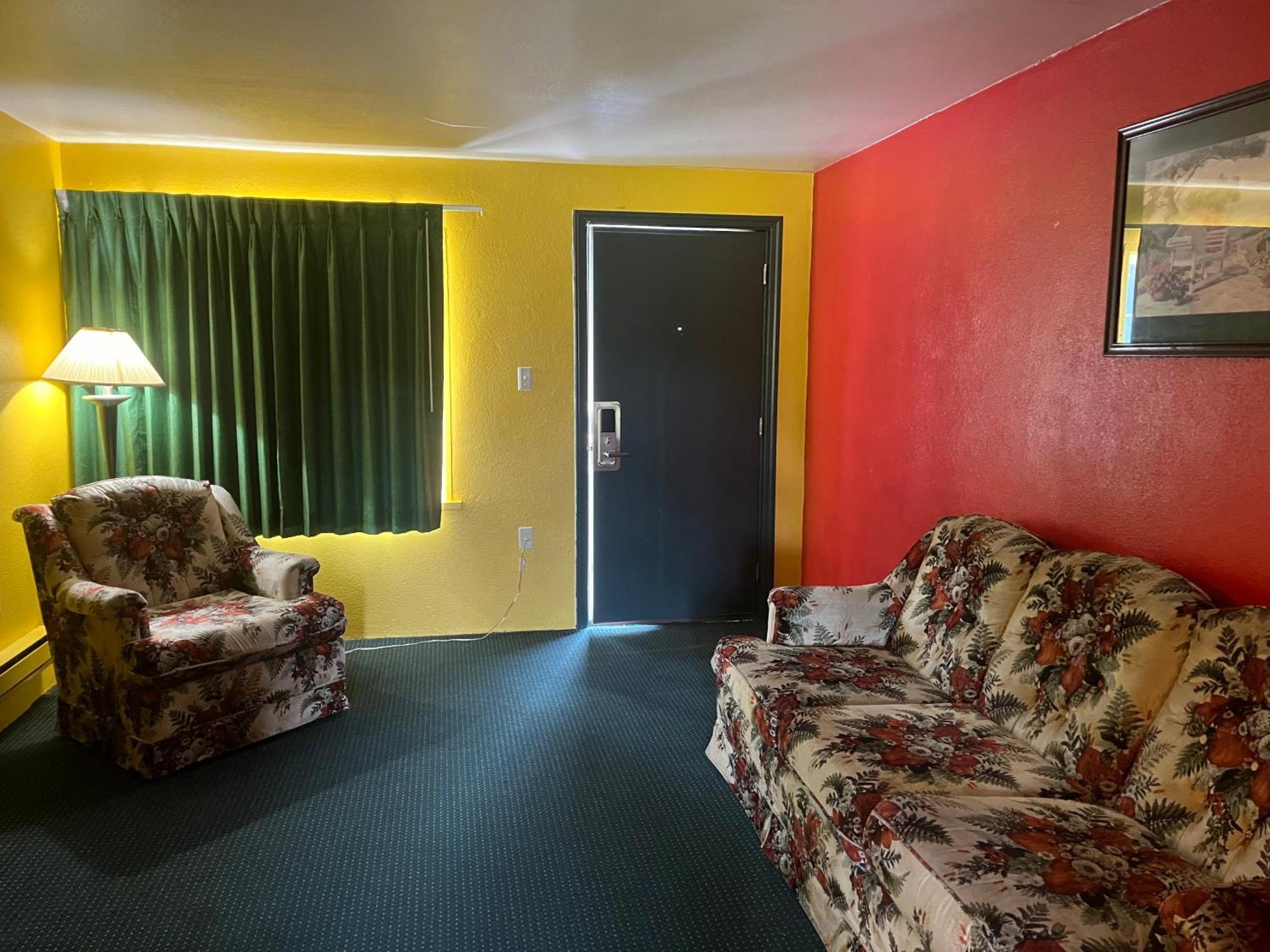 Holly Motel Southampton Exterior photo