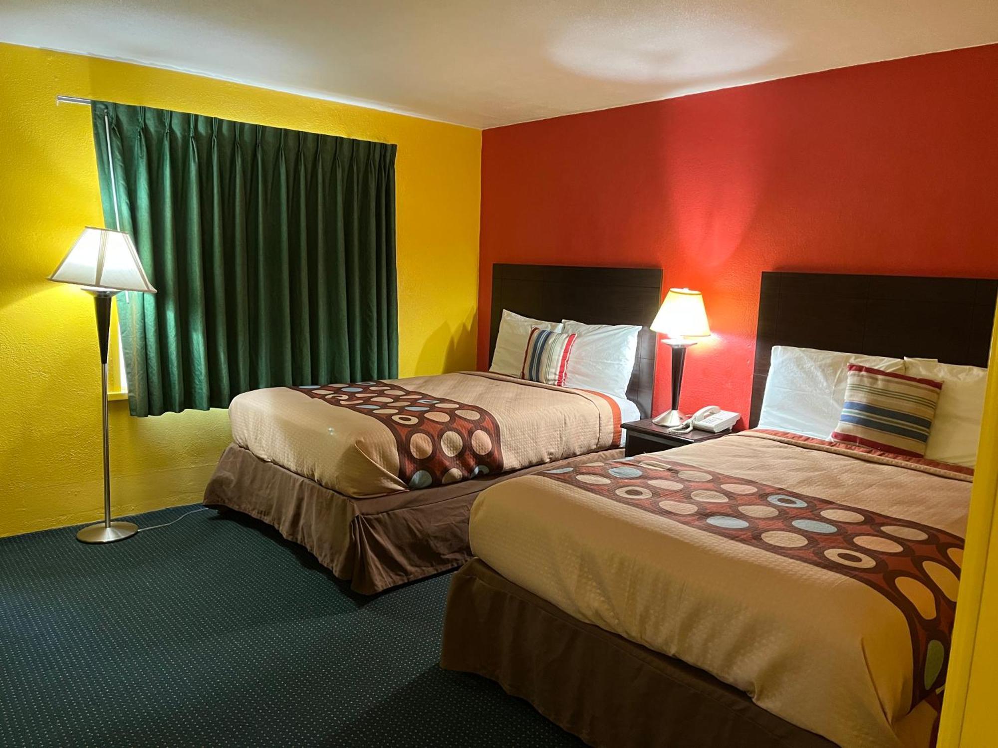 Holly Motel Southampton Exterior photo